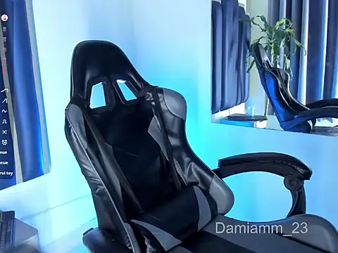 Damiam_23 webcam