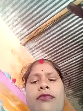 Ravita_bahat webcam