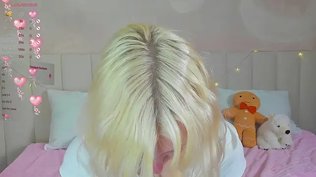 AdeleSilvy webcam