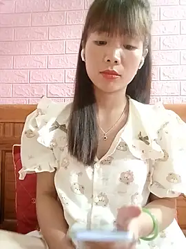 AmyLinee01 webcam