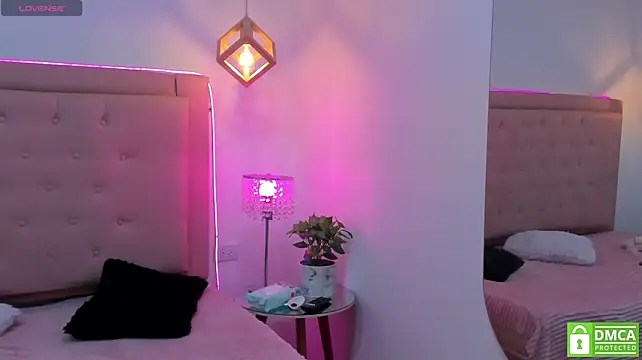 Jade_Aitana webcam