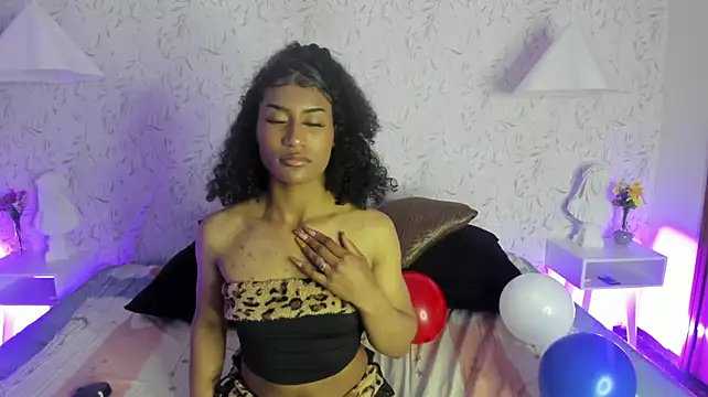Maxine_Brm webcam