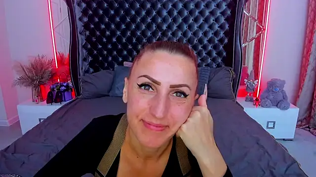 Rebecca_Diamond webcam