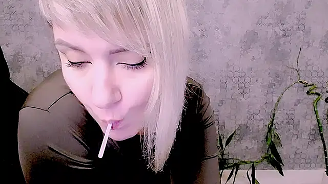 Djullia webcam