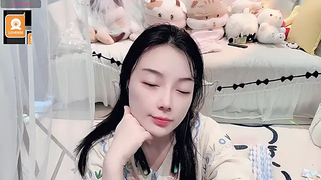 AKiKi711 webcam