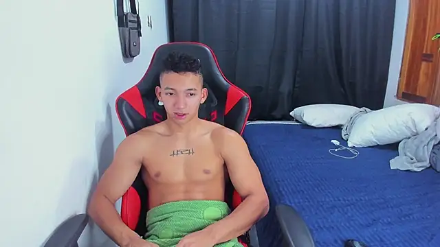 JuanchiT66 webcam