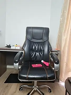 PeachyAngel webcam