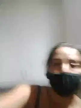 paari_hot live cam on StripChat