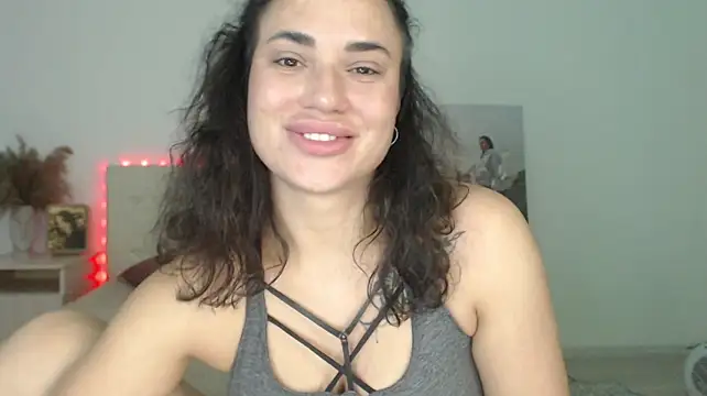 RoxannePure webcam
