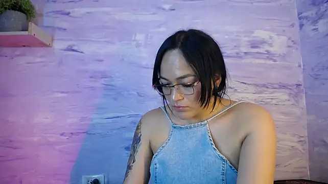 Nox_Vixen webcam