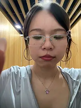 niannian-999 live sex cam
