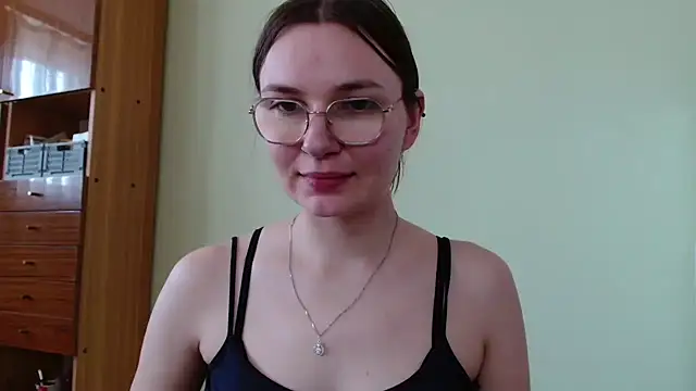 LooveELLYx webcam