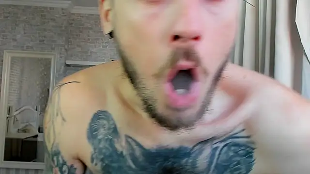 JonahShaw live sex cam