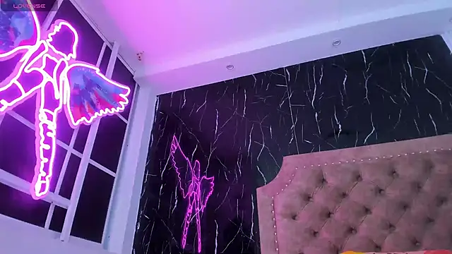 Dani_Sweet_Ts