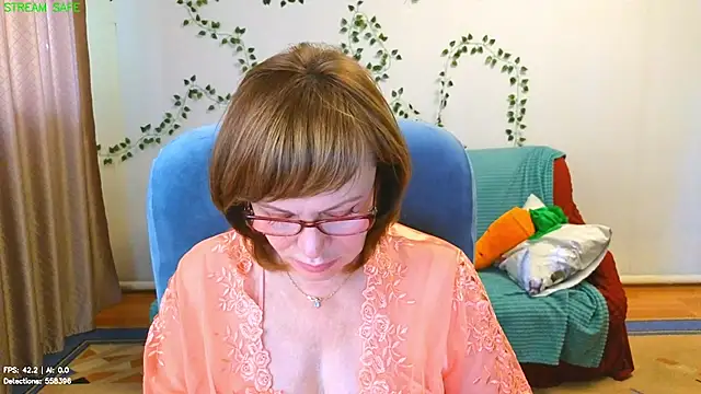 Miss_Moren live cam preview