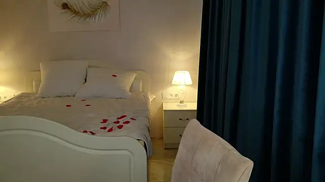 Mirabella_Flower