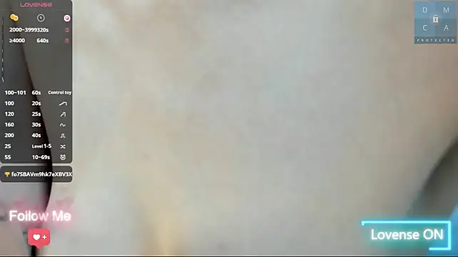 MinaDiamondd webcam