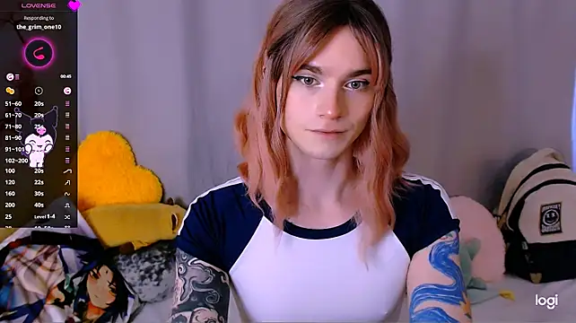 Alice_Hells live cam on StripChat
