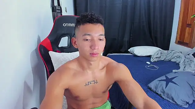 JuanchiT66 webcam