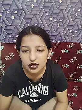 Queen_Rosyy webcam
