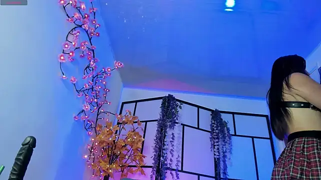 Violet-Secret webcam