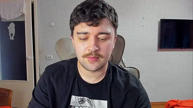 SiberianCub live cam on StripChat