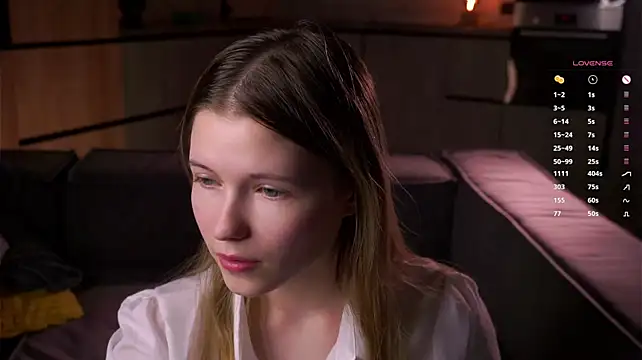 LynHillaire