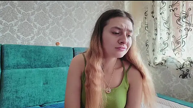 SweetLiaison webcam