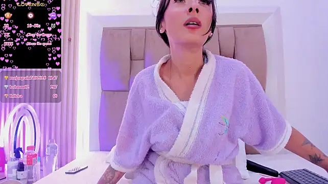 emily_rivas_ webcam