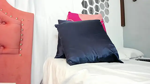 Melisa_Ebony