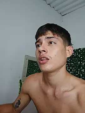 Thebestboyhot
