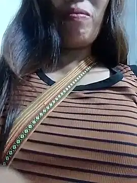 Tu-quyen webcam