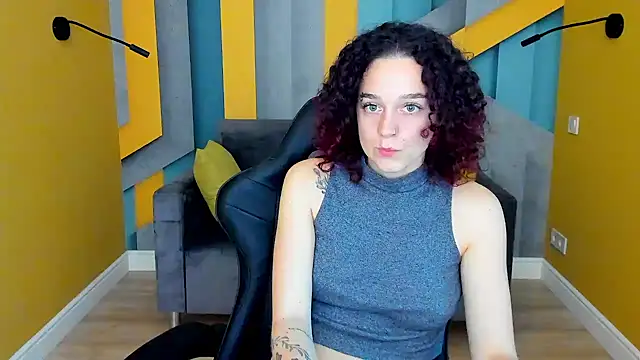 EmiliaMilsi live cam preview