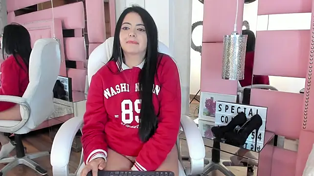 LeilaSaenzz webcam