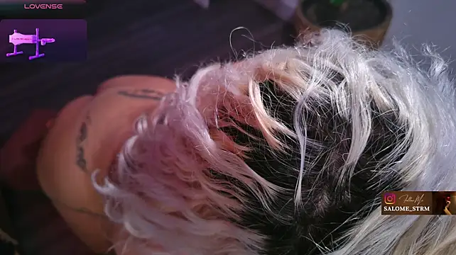 SalomeStorm_ webcam