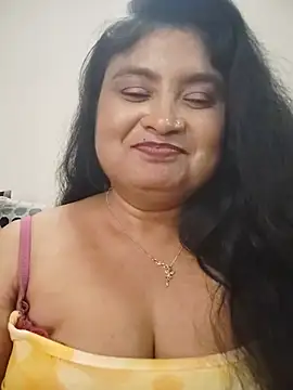 hornyriyanka webcam