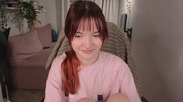 last_hxpe live cam on StripChat