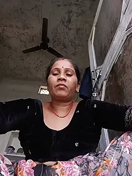 Pariraja_cute live cam preview