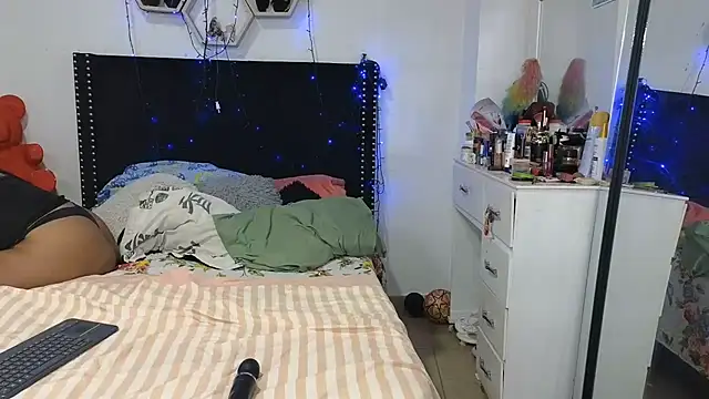 charlotte_077 webcam