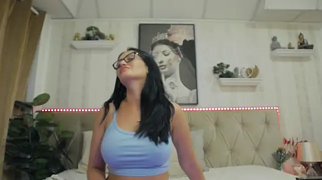 HellenDesire webcam