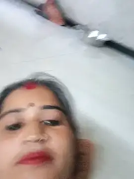 Hot_kamla
