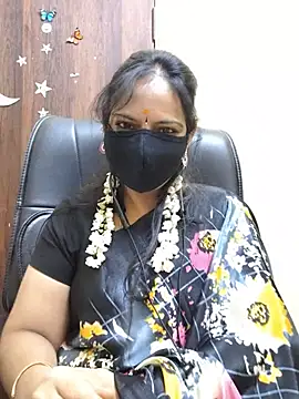 Tamil_white_beauty