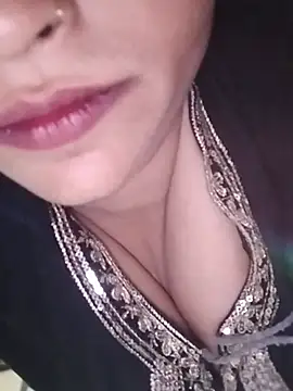 Raseeli_bhabhi1 webcam