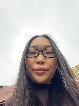 trytomakememoam webcam