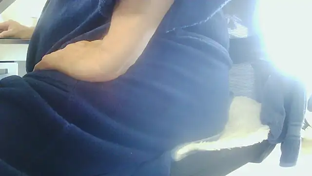 suedel65 live cam on StripChat