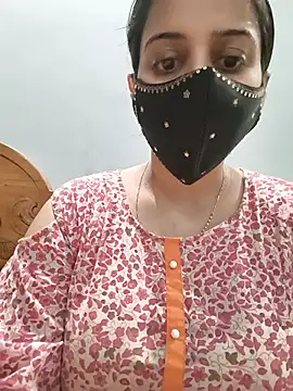 Tamil_shalini live cam on StripChat