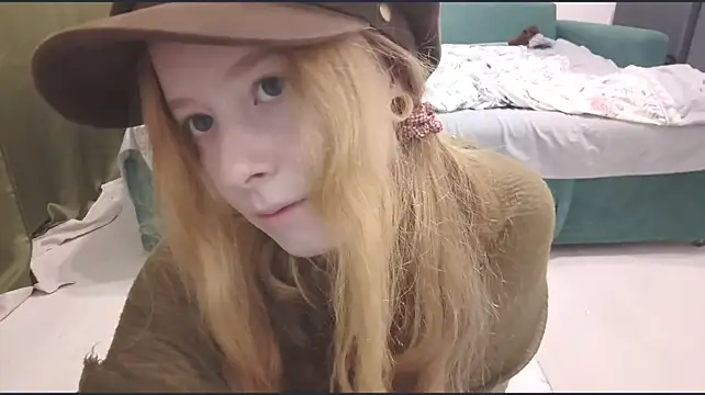KateVibe_01 webcam