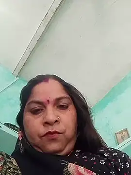 Missrajni780304 webcam