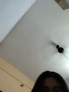 mini27mimi webcam