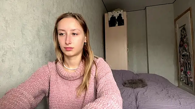 AleneLaurente webcam